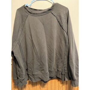 American Eagle Womens Long sleeve Size Medium 'This Feels Seriously Lived-In'